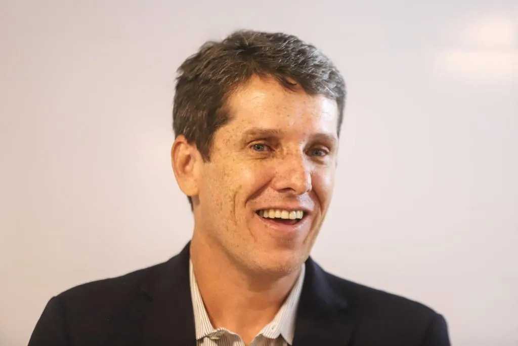 Zé Cocá condiciona apoio a Jerônimo Rodrigues a avanço de aeroporto e prevê disputa acirrada com ACM Neto