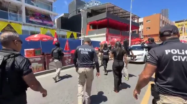 Polícia suspende camarote em Salvador por rifas clandestinas antes do Carnaval