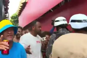 Vanderson Nascimento se manifesta após agressão policial no Carnaval