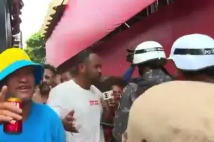 Vanderson Nascimento se manifesta após agressão policial no Carnaval