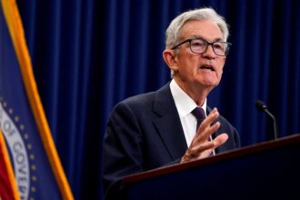 Powell exalta Volcker e reafirma a independência do Fed