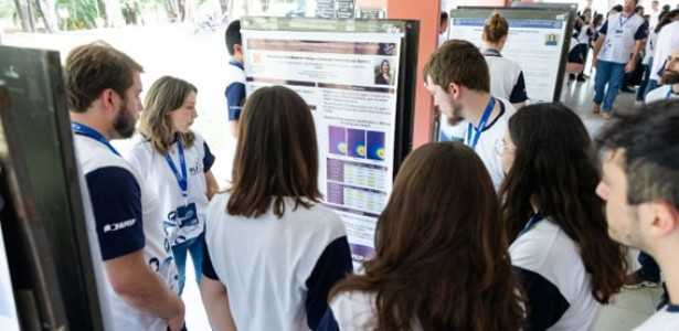 FAPESP Anuncia Nova Oportunidade para Escolas São Paulo de Ciência Avançada