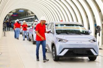 BYD anuncia 3 mil novas contratações para fábrica na Bahia e reforça plano de expansão no Brasil