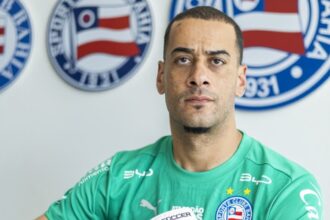 Bahia anuncia contratação do goleiro Léo Vieira, ex-Chapecoense