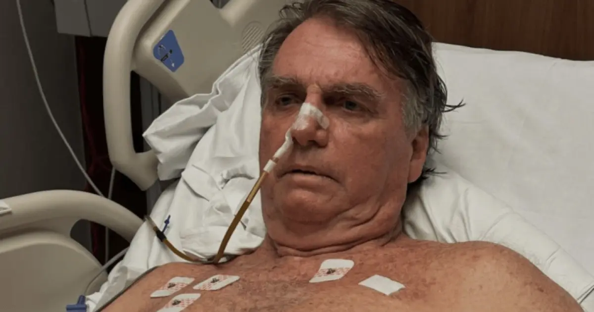 Bolsonaro é transferido da UTI para unidade semi-intensiva após melhora, diz Michelle