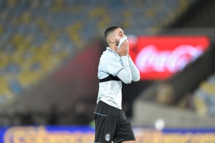 Grêmio frustra interesse do Vitória em repatriar Wagner Leonardo