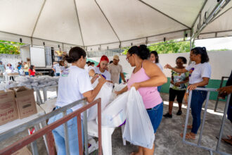 Início da entrega da Cesta de Páscoa em Camaçari na segunda-feira