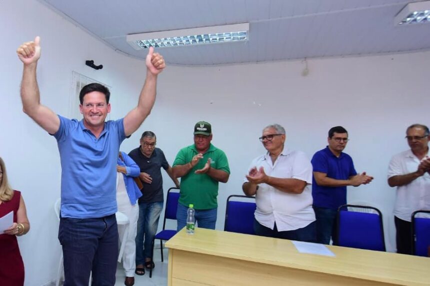 João Roma critica inércia do PT diante da crise do cacau: “Muita perversidade com os produtores”