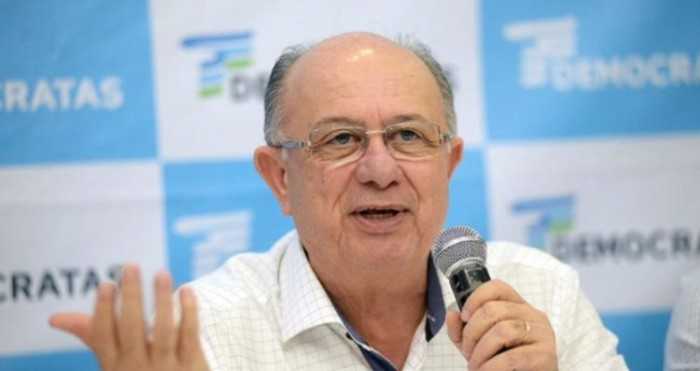 José Ronaldo afirma que cumprirá mandato e descarta disputar vice-governadoria em 2026