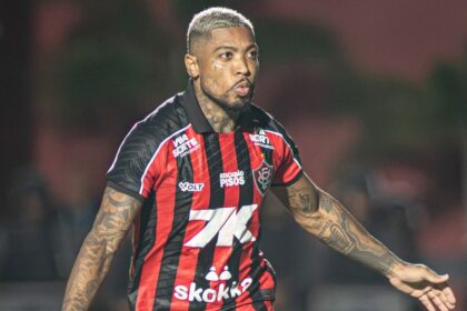 De volta ao Vitória, Marinho nunca marcou gol em Ba-Vi e encara clássico após 10 anos