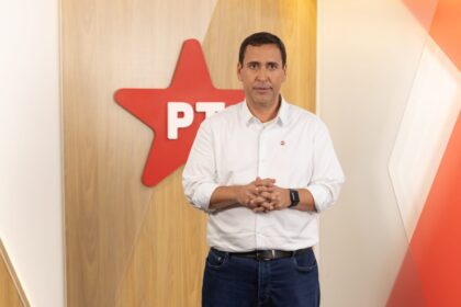 “O bolsonarismo e o carlismo são indissociáveis na Bahia”, diz secretário de Comunicação do PT