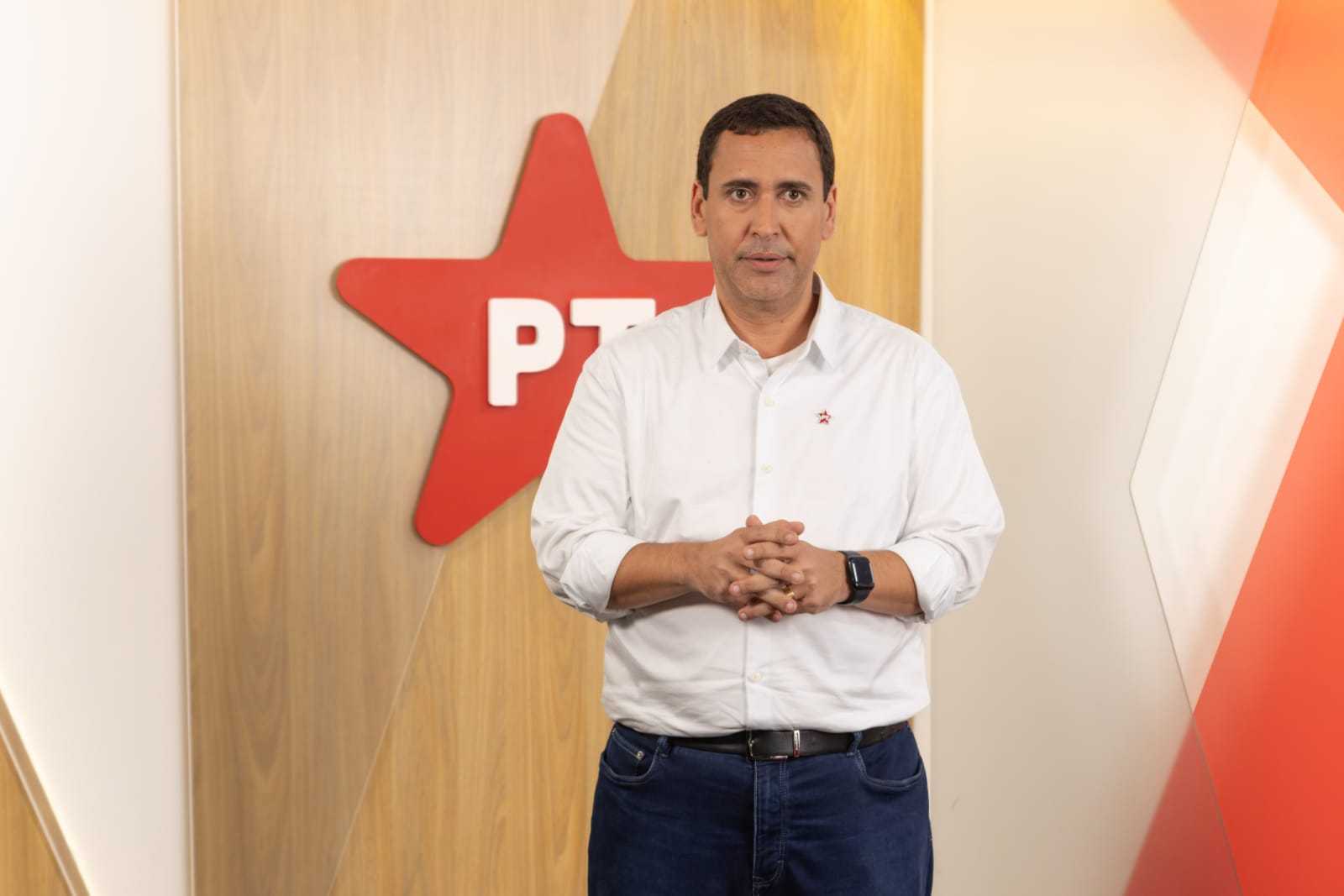 “O bolsonarismo e o carlismo são indissociáveis na Bahia”, diz secretário de Comunicação do PT