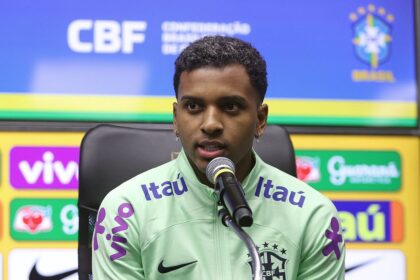 Rodrygo sofre ruptura no joelho e está fora da Copa de 2026