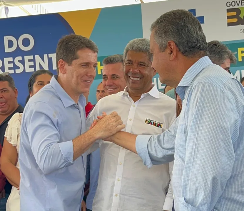 Rui Costa sobe o tom e chama prefeito Zé Cocá de ingrato