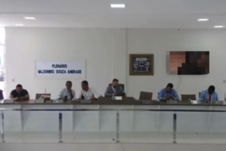 Vídeo impróprio aparece em TV durante sessão da Câmara Municipal de Laje