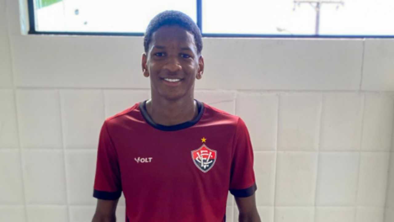 Vitória acerta contratação de atacante do Galícia para reforçar as divisões de base