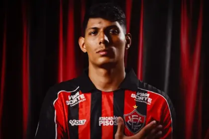 Vitória anuncia volante Zé Vitor, destaque do Paulistão, por empréstimo