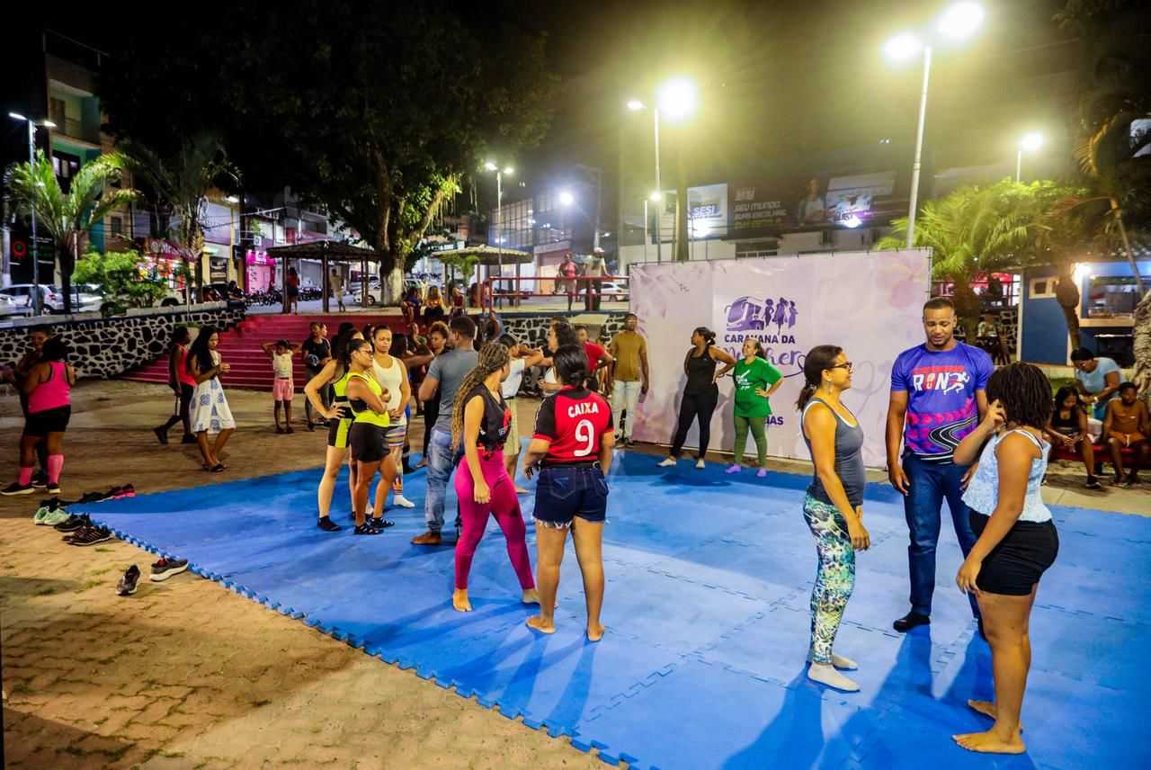 Candeias: Cantoras homenageiam mulheres em show de “Divas”