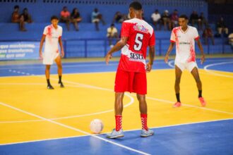 Candeias: Abertura do x2 mobiliza torcida com gols, dribles e festa