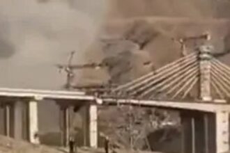 Ataque dos EUA à maior ponte do Irã: 8 mortos e 95 feridos em ação surpresa