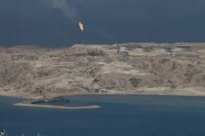 Irã autoriza passagem de navios essenciais pelo Estreito de Ormuz: uma mudança que surpreende o mercado