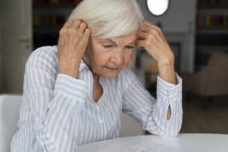 Brasil recebe medicamento inovador que combate Alzheimer e surpreende especialistas