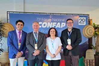 CAPES oferece 80% das bolsas de mestrado e doutorado no Brasil