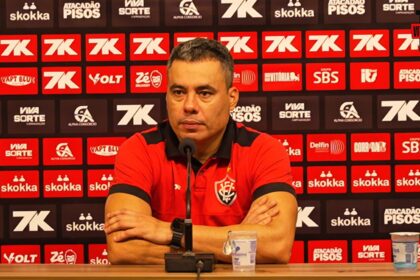 Após derrota para o Cruzeiro, Jair Ventura afirma que Vitória tem "os mesmos problemas"