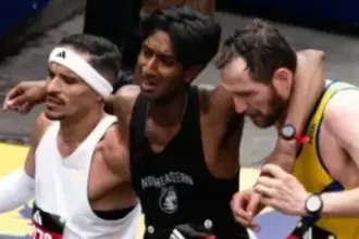 Brasileiro abre mão de recorde para ajudar rival na Maratona de Boston