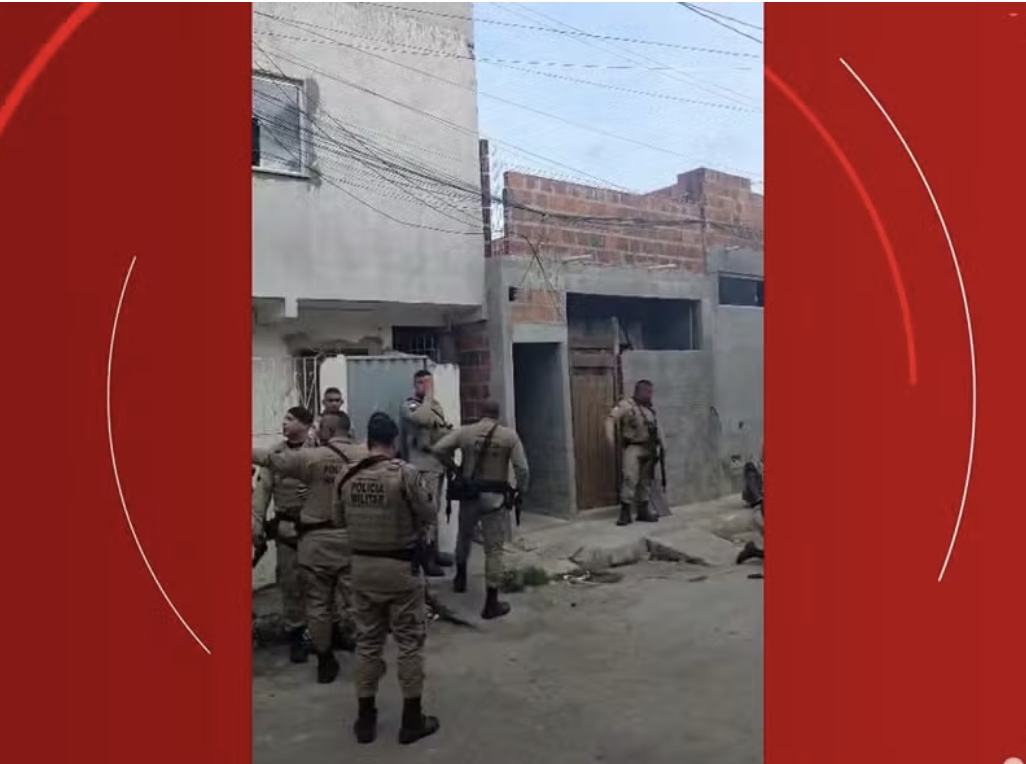 Polícia enfrenta suspeitos e três PMs são baleados na RMS