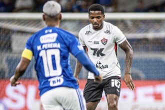 Cruzeiro vence Vitória por 3x0 e deixa o Leão próximo do Z-4