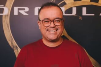 Globo define substituto de Luís Roberto para narrar jogos da Seleção na Copa de 2026