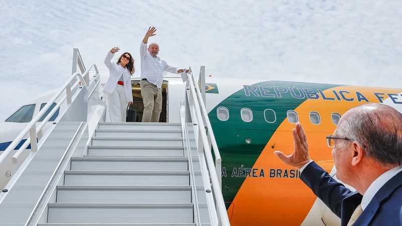 Lula adia compra de novo avião presidencial para evitar desgaste às vésperas da eleição