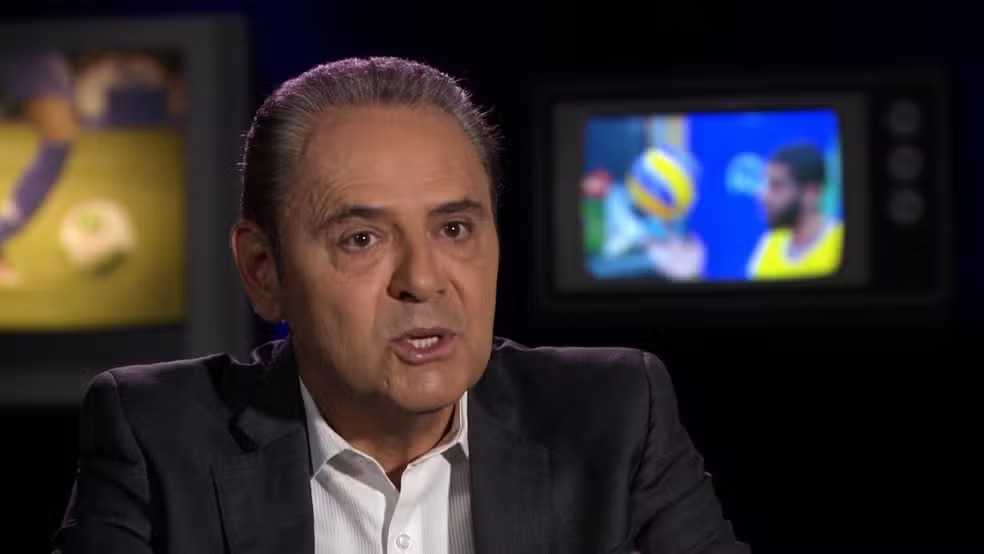 Famoso narrador da Globo se afasta por motivos médicos e vira desfalque para transmissões da Copa do Mundo