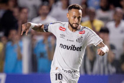 Após discutir com torcedor, Neymar se posiciona nas redes sociais: "podem falar o que for"