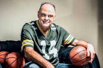 Morre Oscar Schmidt, lenda do basquete, aos 68 anos