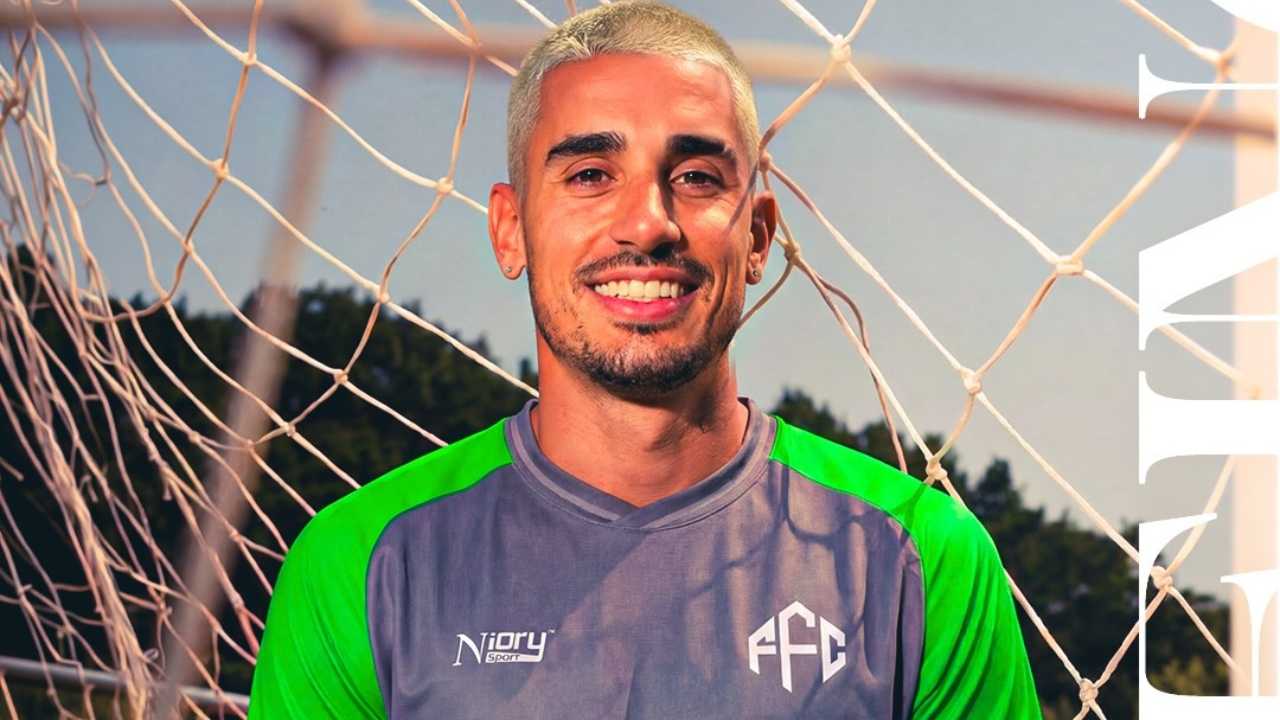 Em jogo-treino, Thiago Galhardo marca seu primeiro gol por clube baiano