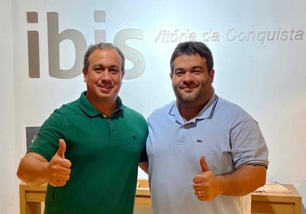 Vereador de Conquista e deputado estadual apresentam a Jerônimo proposta de nova maternidade regional