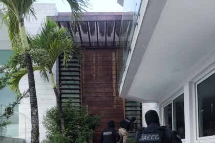 Polícia prende ex-deputado por fuga em massa de detentos em Eunápolis