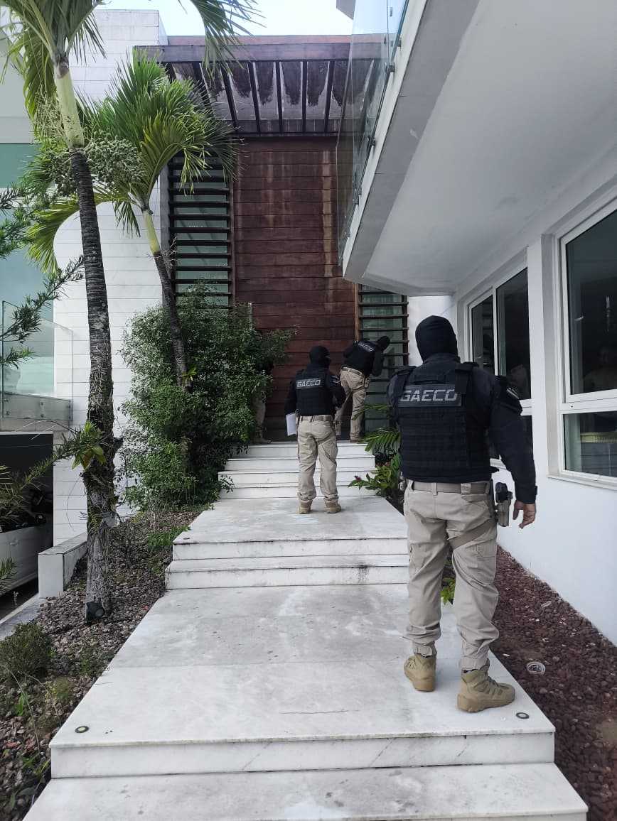 Polícia prende ex-deputado por fuga em massa de detentos em Eunápolis